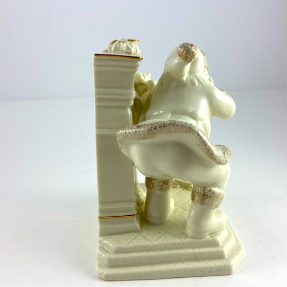 Vintage Mikasa Santa's Secret Christmas Porcelain Ivory with Gold Trim - Picture 3 of 13